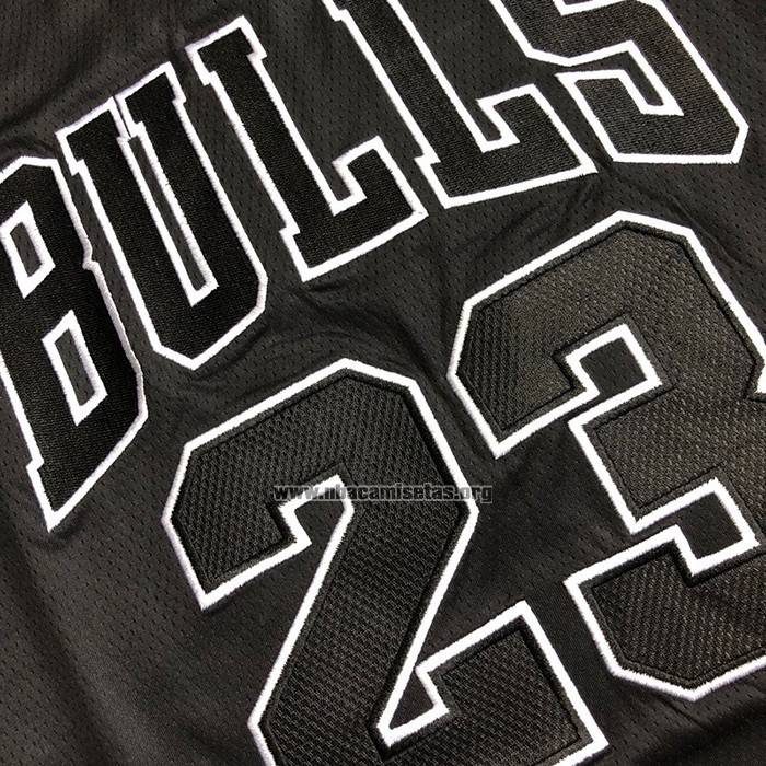 Camiseta Chicago Bulls Michael Jordan NO 23 MVP Negro